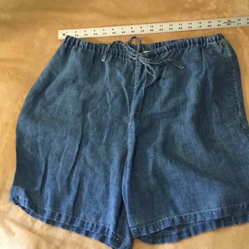 Women’s Blue Linen Drawstring Shorts